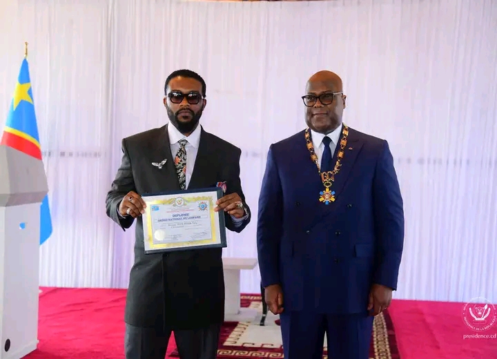 CULTURE/ Fally Ipupa élevé au rang de Chevalier : Félix Tshisekedi célèbre l’ambassadeur culturel de la RDC